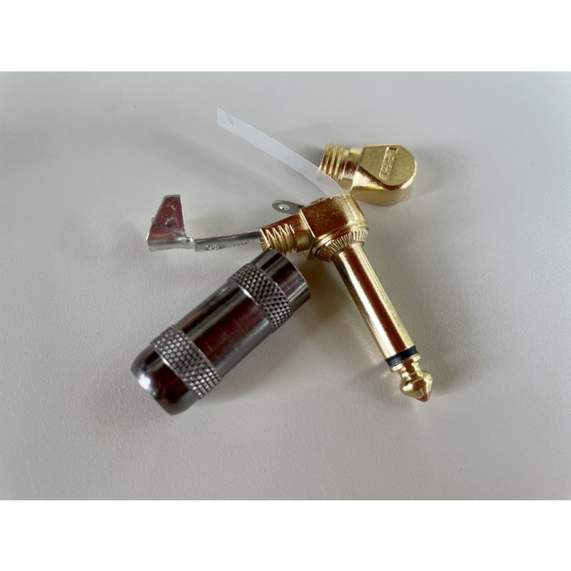 G&H Plug หัวงอ (หัวทองปลอกดำ) *** ราคามีปรับขึ้นเนื่องจากทางอเมริกาขึ้นราคาและเรทเงินด้วยครับ