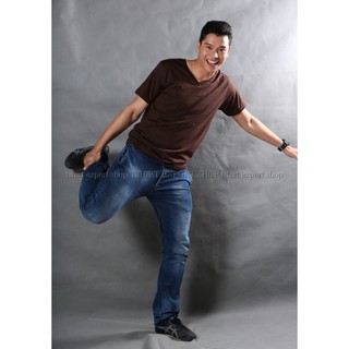 เสื้อยืด แฟชั่น ผู้ชาย ทรงตรง T-Shirt Cotton 100% คอวี แขนสั…