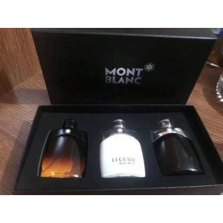 กิ๊ฟเซตน้ำหอม Mont blance มาใหม่ ค่ะ 
กลิ่นผู้ชาย หอม เท่  ขวดละ 30ml  หัวสเปรย์
ส่ง 850  ems50