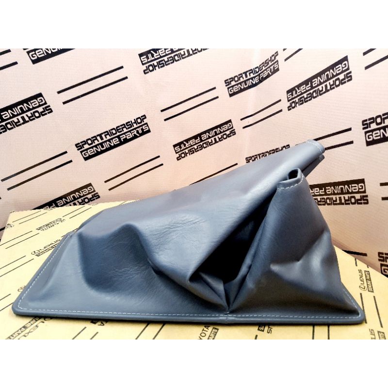 ถุงเกียร์ 4WD หนังหุ้มเกียร์ โฟวิล ของแท้ Toyota Tiger SportCruiser SportRider สีเทา