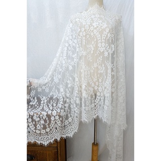 ขอบขนตาปลอม กว้าง 70 ซม. ยาว 3 เมตร ลายดอกไม้ ขอบหอยเชลล์ สไ…