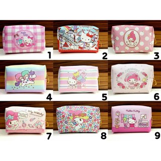 กระเป๋าหนังเครื่องสำอางค์ Sanrio  มีทั้งหมด 18 ลาย ขนาด 17 x 15 เซนติเมตร