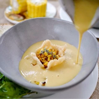 Pola Pola Sweet Corn Soup Ready-to-Eat โพลา โพล่า ซุปข้าวโพดหวาน พร้อมรับประทาน170g.