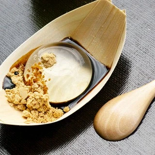MAEDA KINAKO (14806) คินาโกะ ผงถั่วเหลืองคั่วบด100% 100G JAPANESE SOYBEAN POWDER PRO