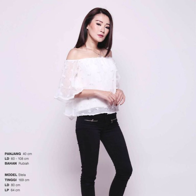 เสื้อท็อป Nebula ท็อปส์ / sabrina ท็อปส์