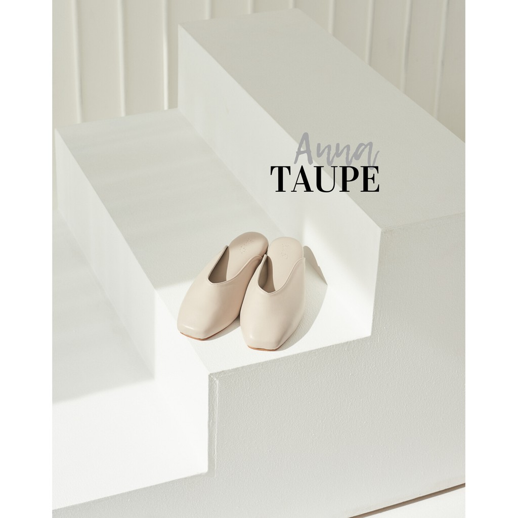 Finest Shoes : Anna: Taupe #รองเท้าหนังนิ่ม #รองเท้าผู้หญิง