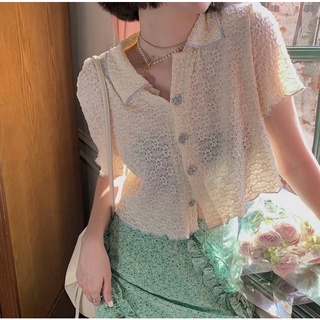 เสื้อคอปกเนื้อผ้าลูกไม้
