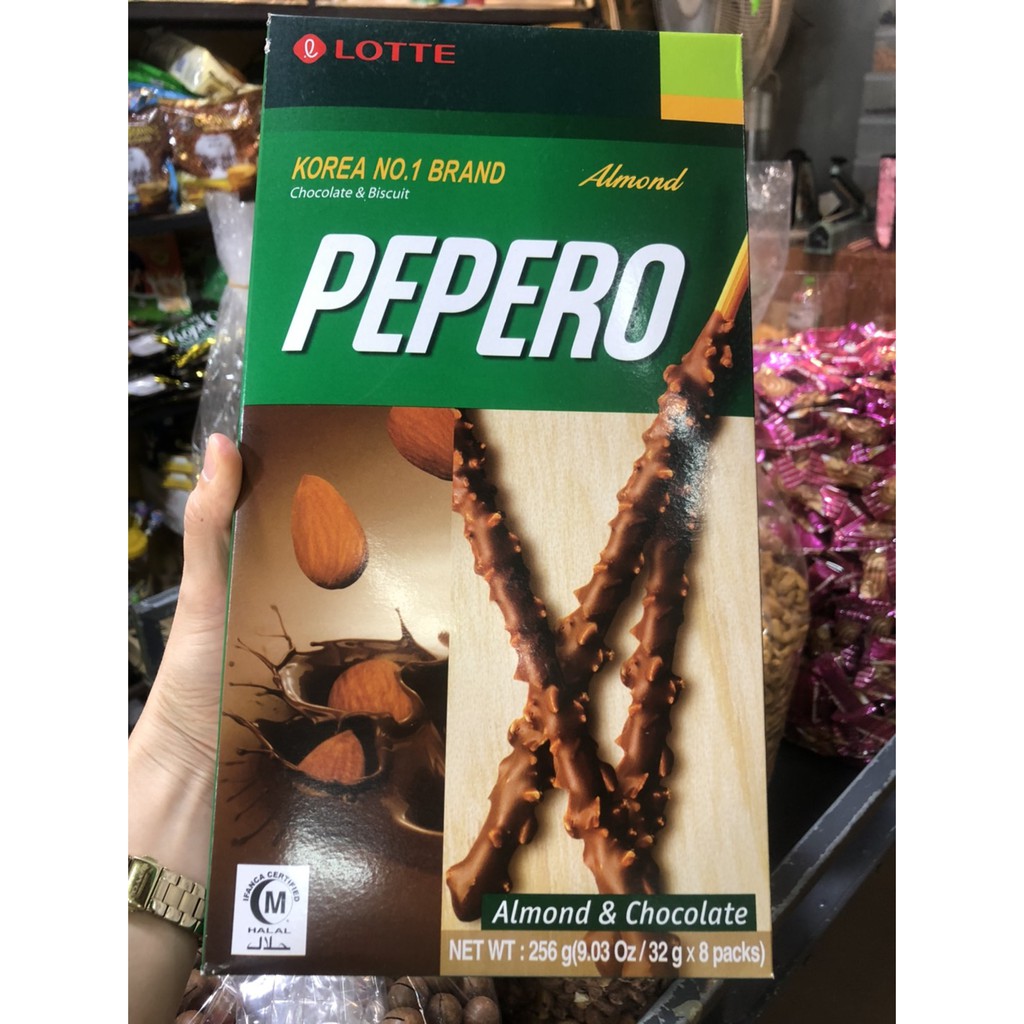 LOTTE อร่อยมาก กล่องละ 210 บาท