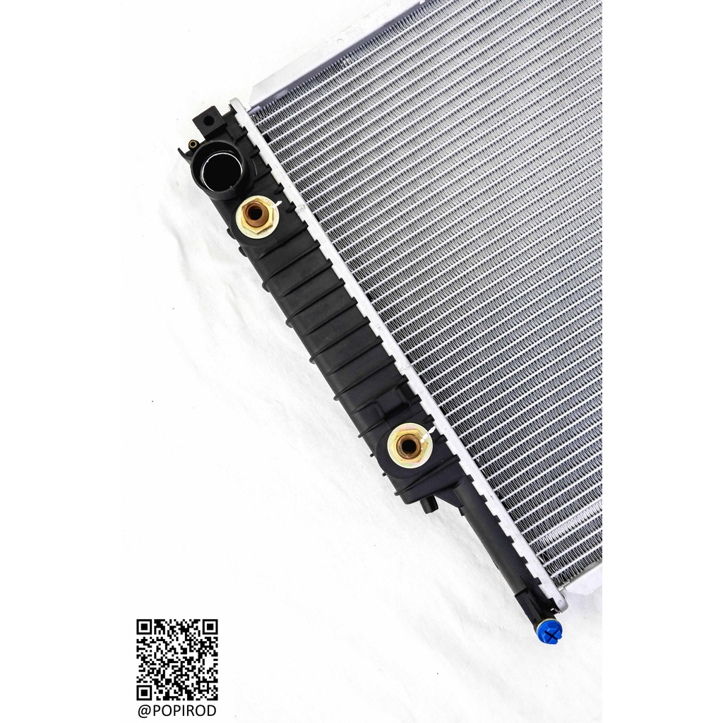 หม้อน้ำ BMW E36 325i M50 มีออย    เบอร์แท้: 17111723696, 17111723697 BEHR: 8MK376713-251