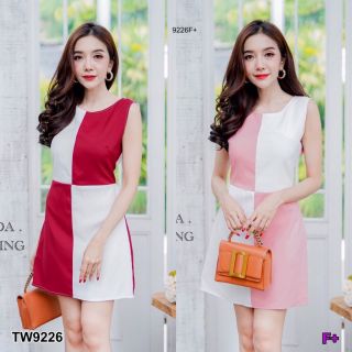 MF9226🍓
Dress เดรสแขนกุด ผ้าซาร่า สลับสี ทูโทนลายตาราง งานดูเก๋ๆ ใส่แล้วน่ารักสุดๆ เรียบหรู เนื้อผ้าดีค่า ทรงสวย