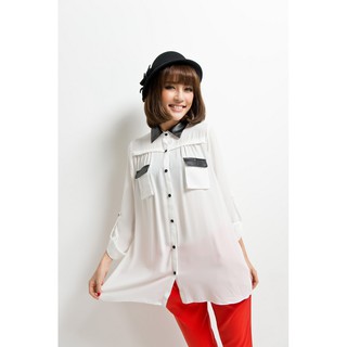 FA2SHOP รุ่น WN-01-004 เสื้อเชิ๊ตสีขาว คอและกระเป๋าแต่หนัง หลังอัดกลีบ