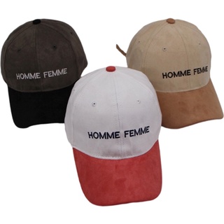 หมวกแก๊ปหนังกลับปักลาย Homme femme