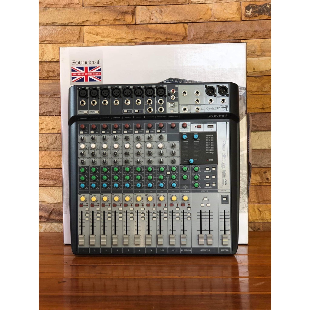 "Soundcraft Signature 12 เครื่องผสมสัญญาณเสียง มิกเซอร์ ระบบอนาล็อก Compact analogue mixing"