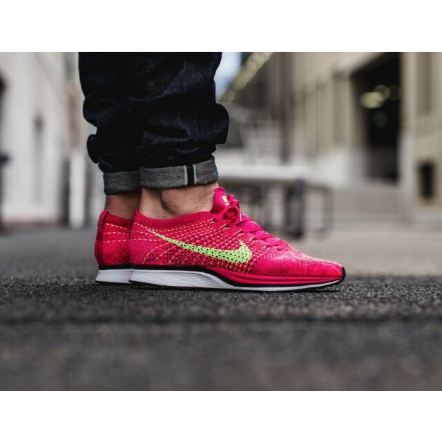 pink nike flyknit racer