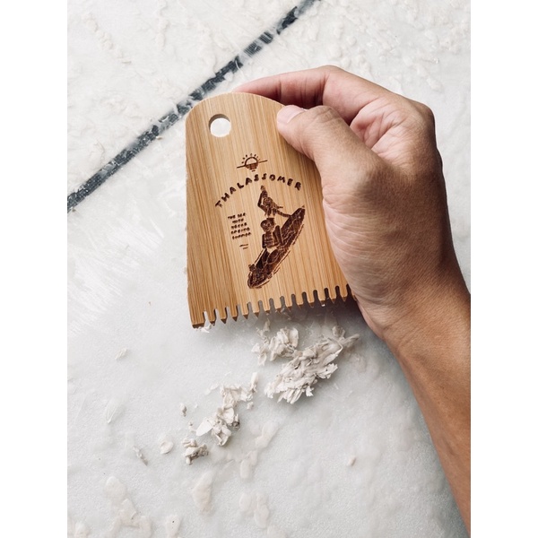 Surfboard Wooden wax comb : หวีขูด wax สำหรับ Surfboard