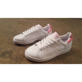 รองเท้าผ้าใบรุ่น Adidas Stan Smith