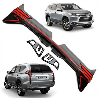 มิดเดิ้ลสปอยเลอร์ คาดเอว มีไฟ LED สี Titanium Gray สำหรับ มิตซูบิชิ ปาเจโร่ สปอร์ต Mitsubishi Pajero Sport ปี 2016 2019