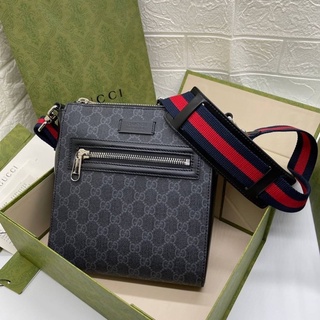 G u c c i black messenger bag(Ori)