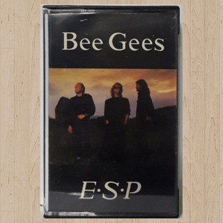 (pop) เทปเพลงวง BEEGEES .● อัลบั้ม E.S.P