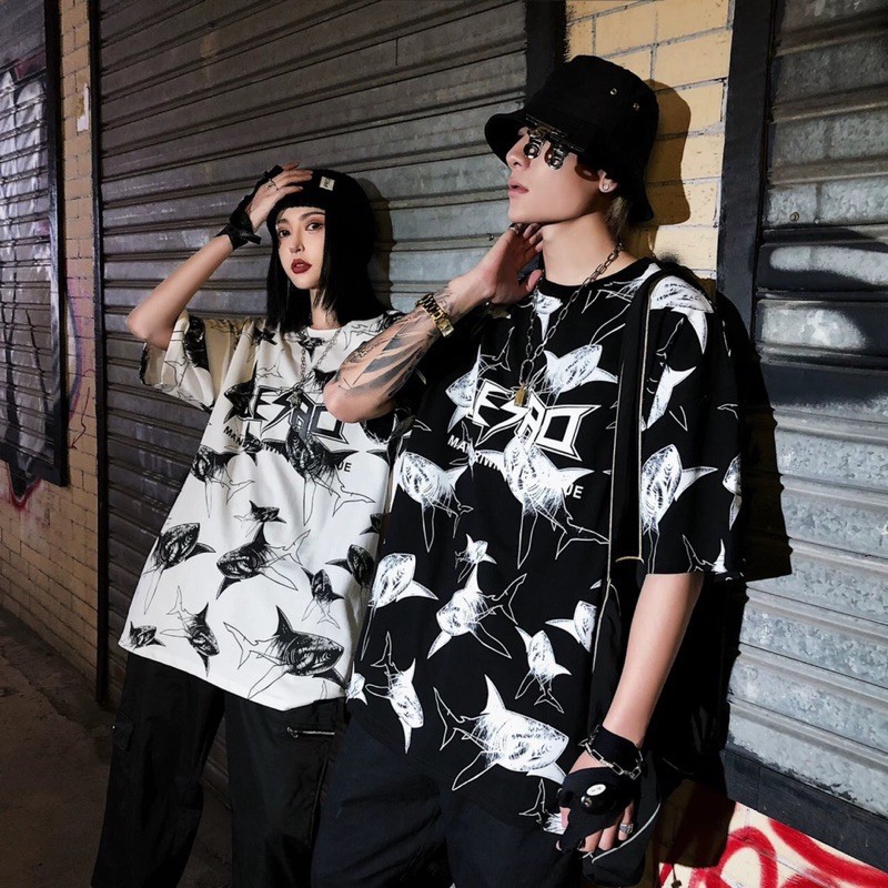 ◘☌◙🌟st.f_shop🌟เสื้อoversize พิมลายทั้งตัวลายฉลาม เท่มาก 🦈อก44-46 🦈ยาว 29”🥰 ใส่ได้ทั้งหญิง-ชาย😍 ผ้าคอ