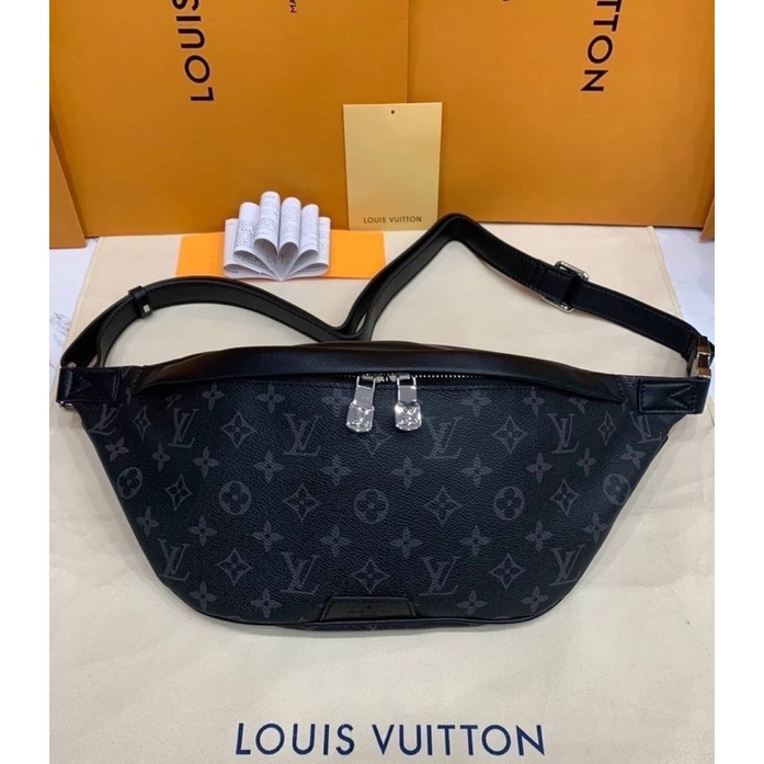 กระเป๋าคาดอก Louis Vuitton หนังแท้ทั้งใบ