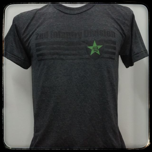 เสื้อทหารสีเทา มีลายUS ARMY, USMC,CAVALRY, AIRBORNE, NAVY SEALS