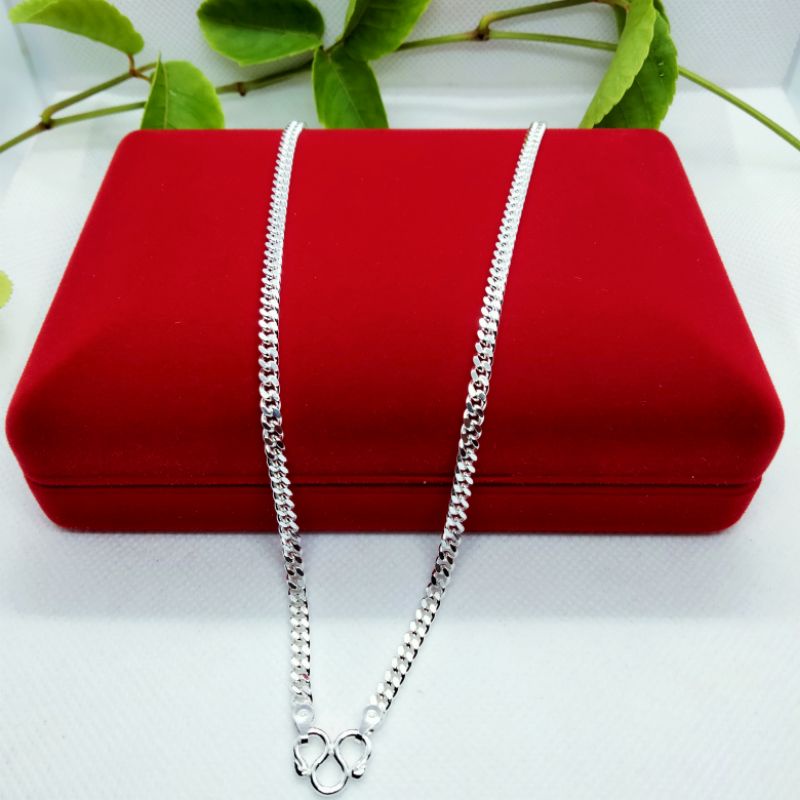 สร้อยเงินแท้92.5% ลายเลสขนาด4มิล หนัก1.5บาท ตะขอสามารถเปลี่ยนได้แจ้งรายละเอียดได้ทางแชทครับ