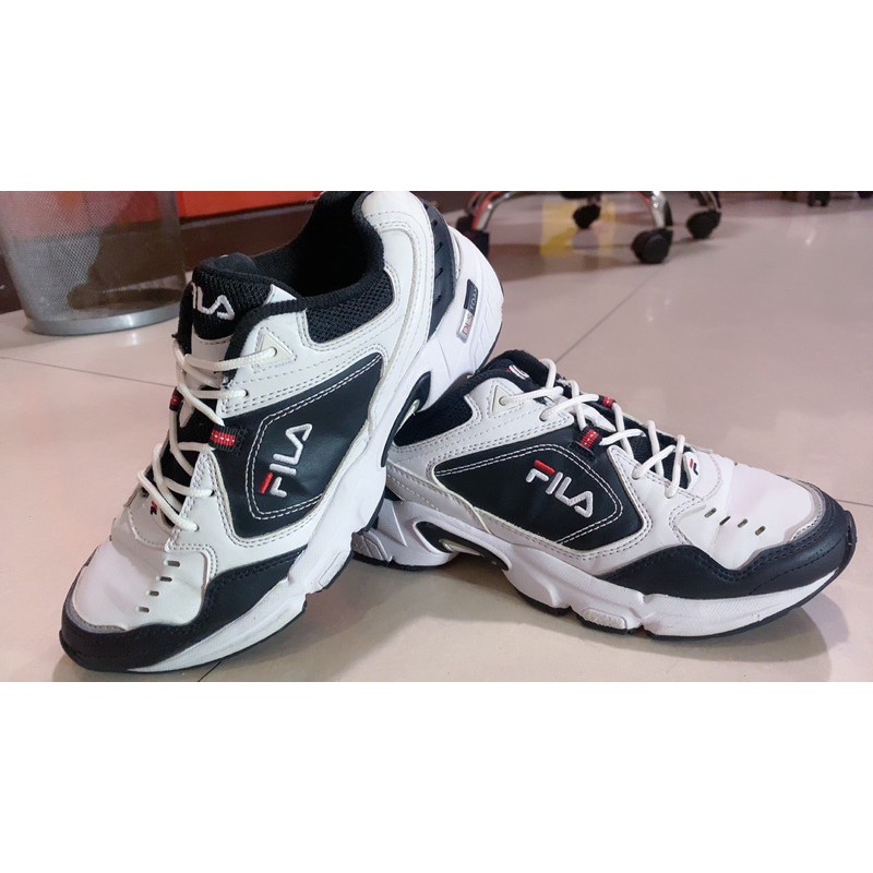 รองเท้า FILA แท้มือสอง