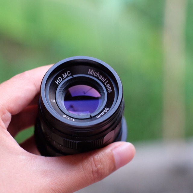 ขายแล้ว——-เลนส์หน้าชัดหลังเบลอ  wesley 35mm f1.6 for fuji