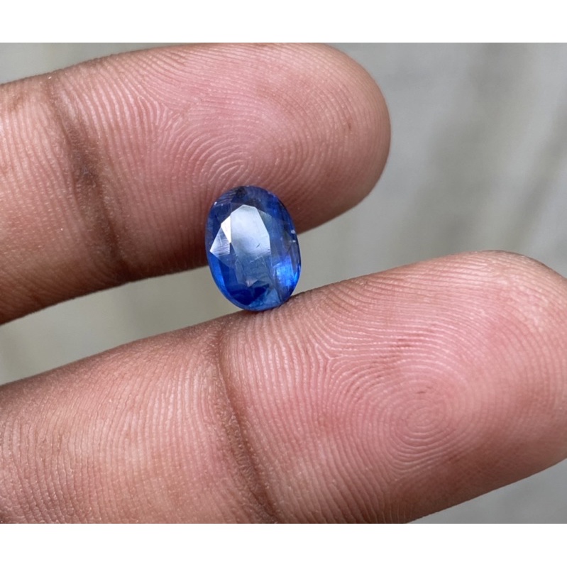หิน Kyanite ธรรมชาติ Blue Kyanite Sapphire Australi Dim 10x7x4 CT 2.40