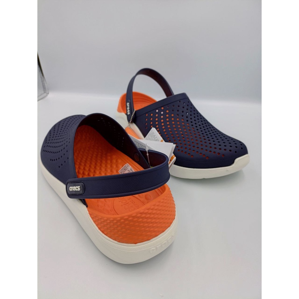 Crocs Lite Ride Clog รองเท้าแตะแบบลำลองงานดีมาใหม่สุดฮิตใส่ได้ทุกเพศ