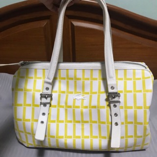 Lacoste 🐊 แท้!!!  กระเป๋าถือ รุ่น Medium Boston Bag สี Lemon Curry White