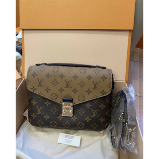 New LV Metis Reverse Dc20