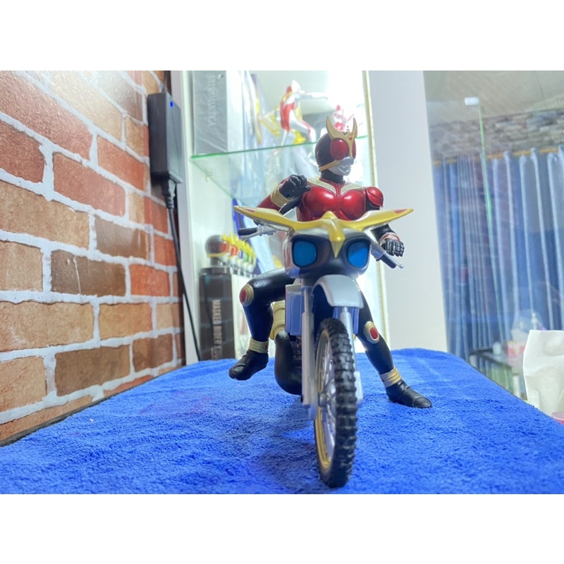 Banpresto DX Figure Bike Masked Rider Kamen Rider Kuuga and Try 