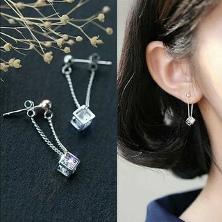 ต่างหูลูกบาศก์คริสตัล • Crystal Cube Earrings