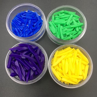 100 PCS of dental plastic tools.