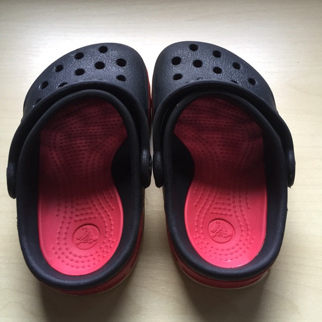 รองเท้าเด็ก crocs (มือ2)