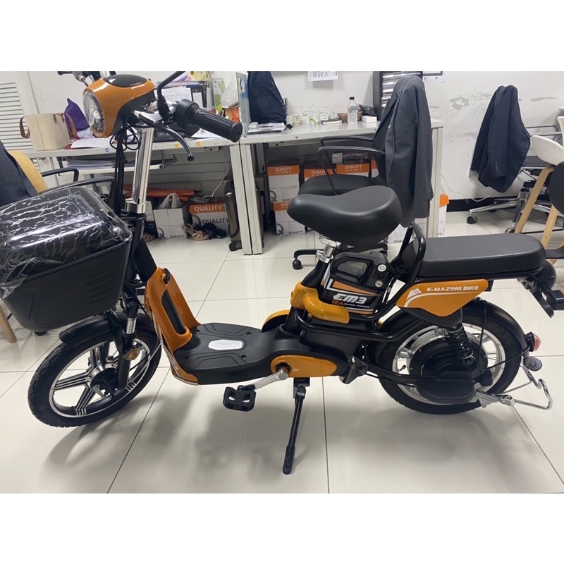 จักรยานไฟฟ้า EM 3 16 นิ้ว สีส้ม