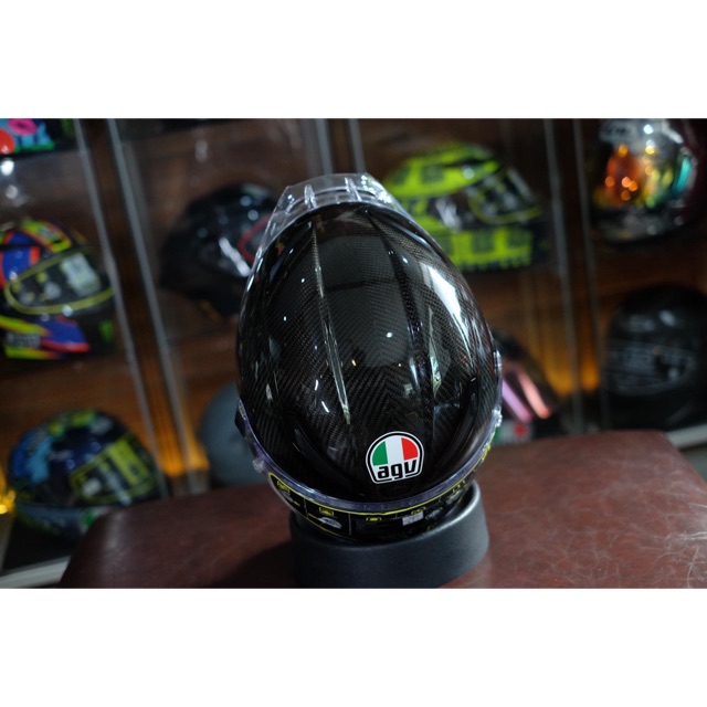 AGV Pista GP Solid Carbon Size L (แถม SP Clear)