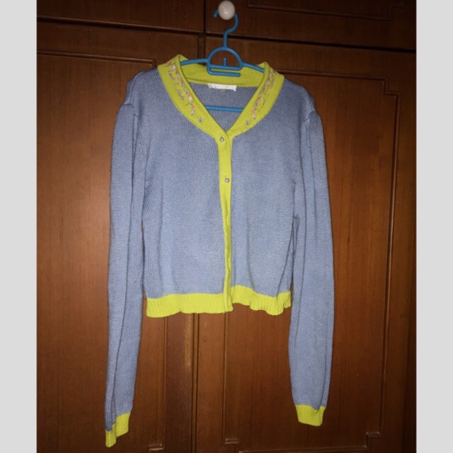 เสื้อคลุมLyn แท้ M-XL ใส่ได้ค่ะ