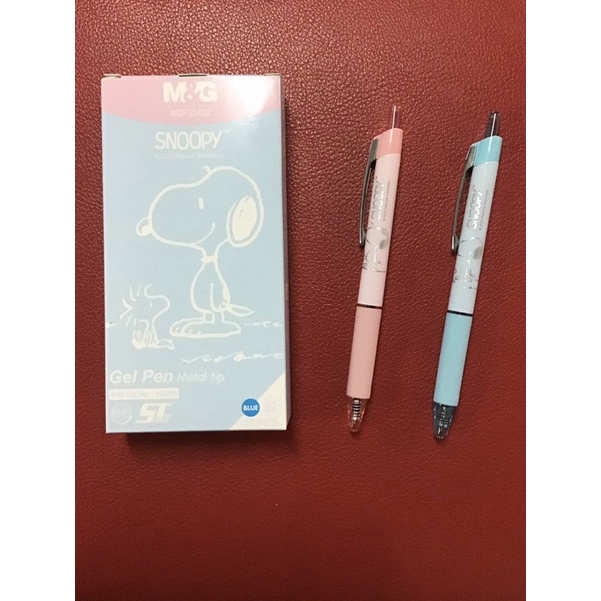 M&G AGPJ5432 ปากกา เจลกด หมึกน้ำเงิน หัว ST 0.5 mm.(แห้งไว) SNOOPY