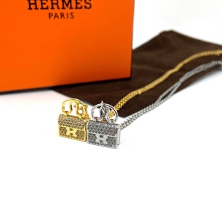 HERMES CONSTANCE CHARM DIAMOND WHITE GOLD PENDANT NECKLACE เครื่องประดับแบรนด์แอร์เมส สร้อยคอห้อยจี้กระเป๋าคอนสแตนซ์