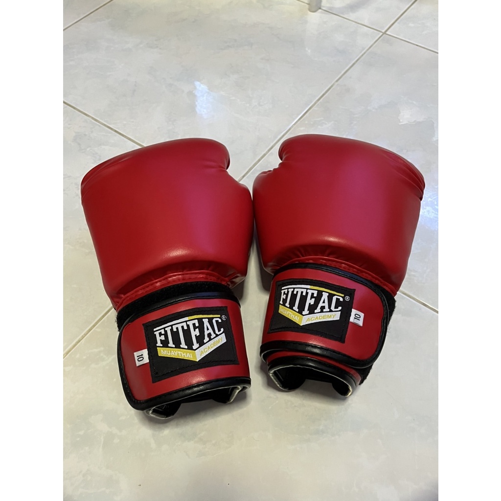 นวมชกมวย Fitfac เบอร์10 นวม Fitfac นวมชกมวยมือสอง