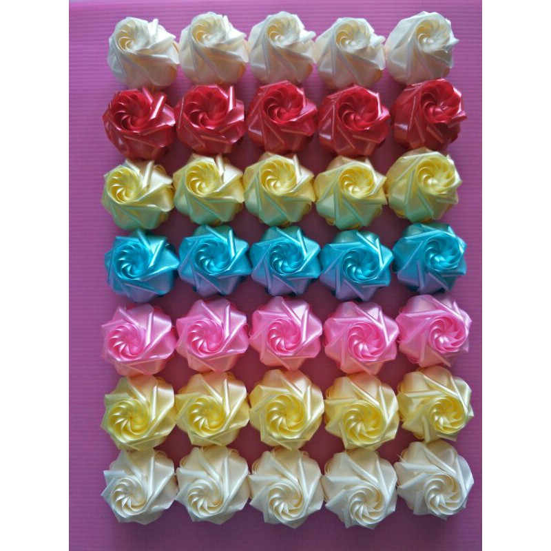 🎀เหรียญโปรยทาน🎀 กุหลาบแย้ม(ตัวเปล่า)ไม่ใส่เหรียญ