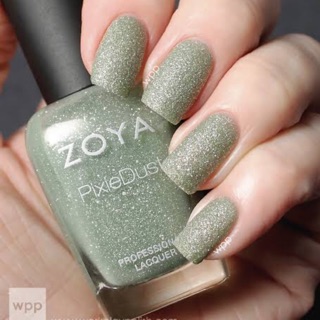 พร้อมส่ง Zoya Vespa  สีเขียวมิ้น เขียวเบาๆ นวลๆ จากรุ่น pixie dust เป็นกลิตเตอร์ และฟินิชแบบ sugary แม่ท แท้ 💯%