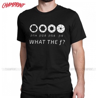 เสื้อยืดแขนสั้น คอกลม ผ้าฝ้าย พิมพ์ลาย What The F Camera สไตล์คลาสสิก สําหรับผู้ชายสามารถปรับแต่งได้