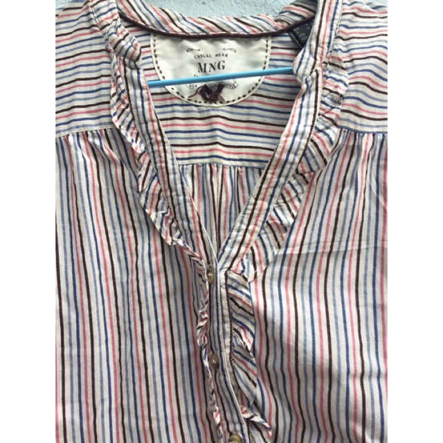 เสื้อมือสอง MNG Size S