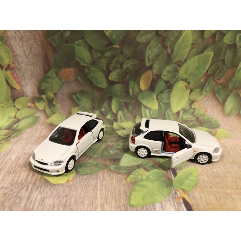Tomica Premium No.37 ฮอนด้า Civic Type R สีขาว (EK9)