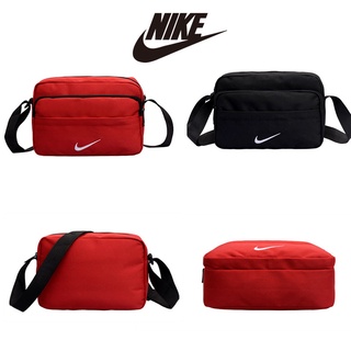 &lt;จัดส่งที่รวดเร็ว&gt;ของแท้100% กระเป๋าสะพาย Nike กระเป๋าสะพายข้างแฟชั่นสตรี เนื้อผ้ากันน้ำ ใส่สมุดหนังสือได้ ใส่ไอแพ