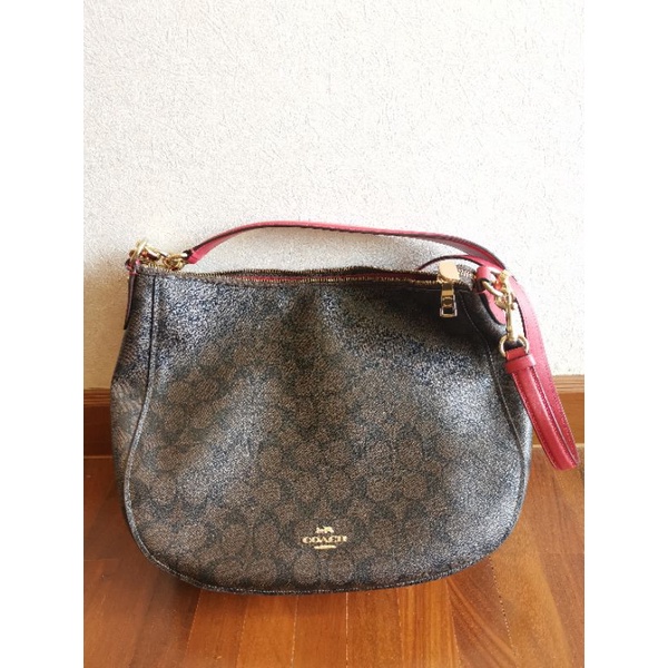 กระเป๋าสะพายมือสอง หายาก COACH ELLE HOBO IN SIGNATURE CANVAS (COACH F39527)
